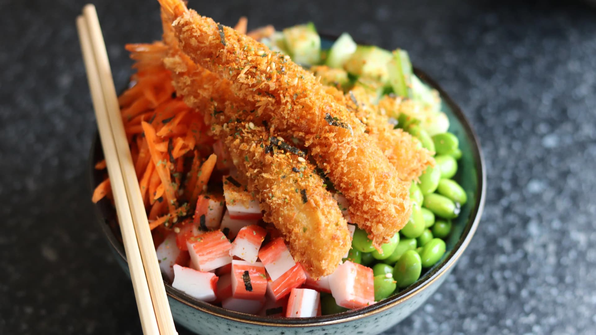 Poke bowl - Tempura Räkor